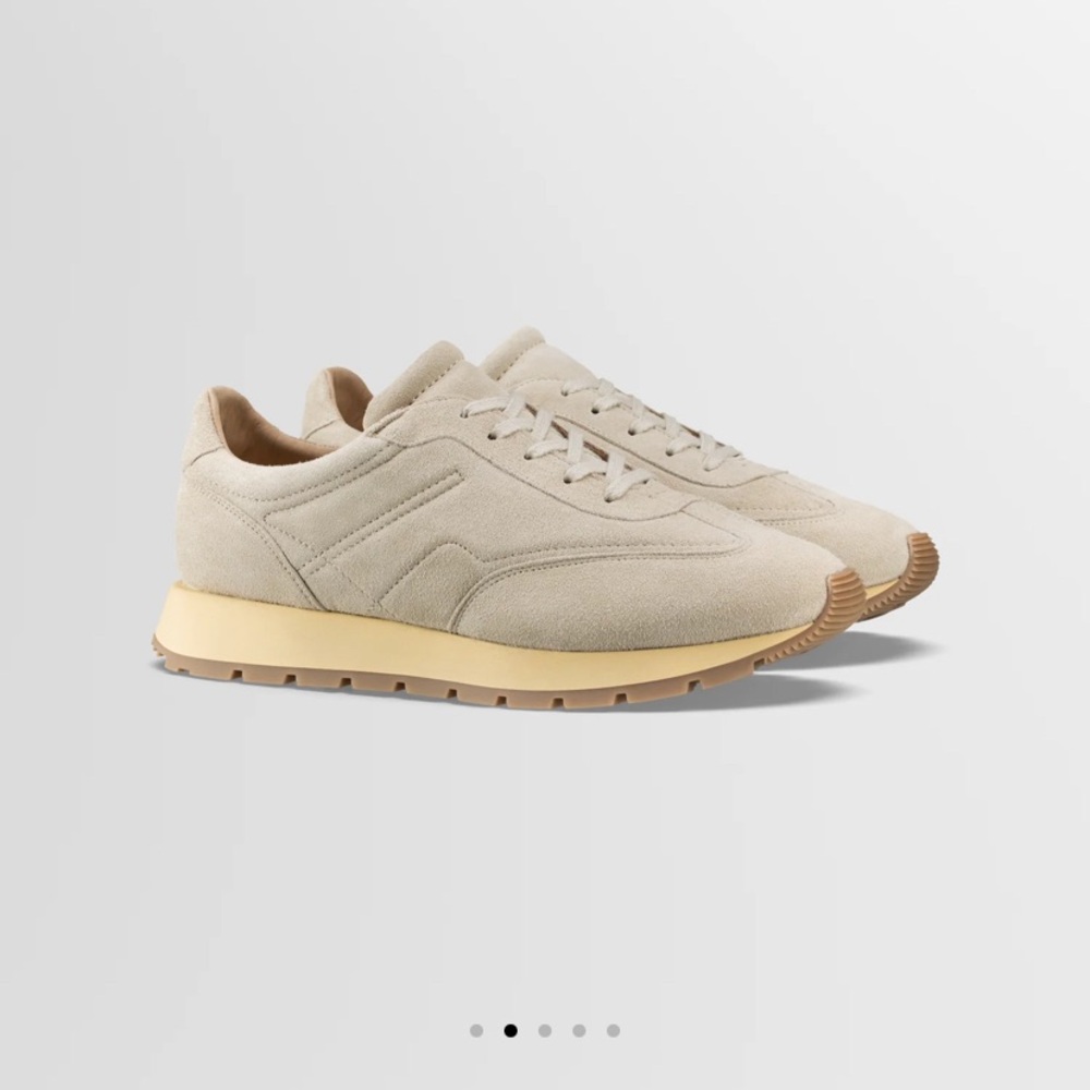 KOIO men’s retro runner